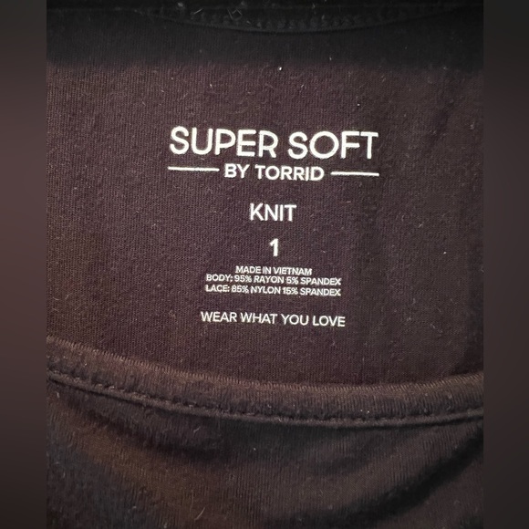 Black Shirt Sheer Sleeves - Picture 4 of 4